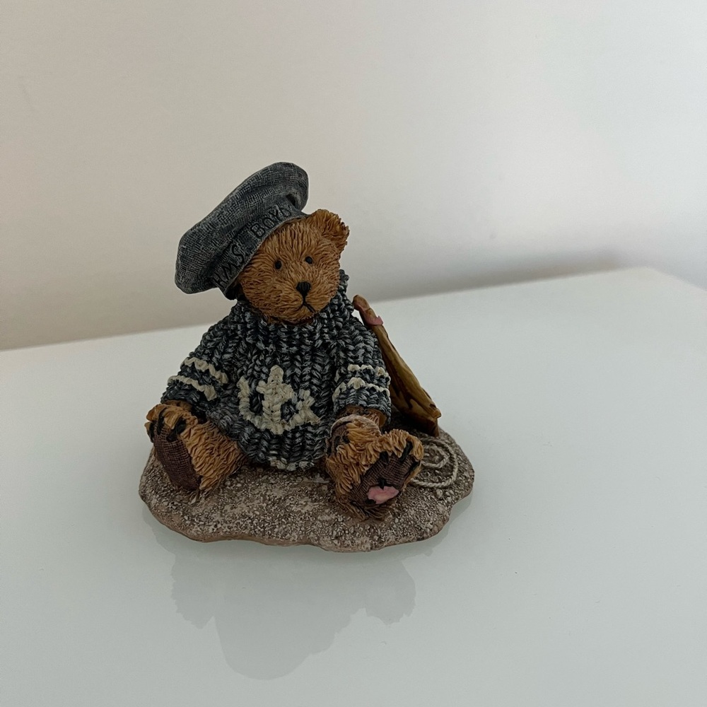 Boyds Bear ~ Christian by the Sea